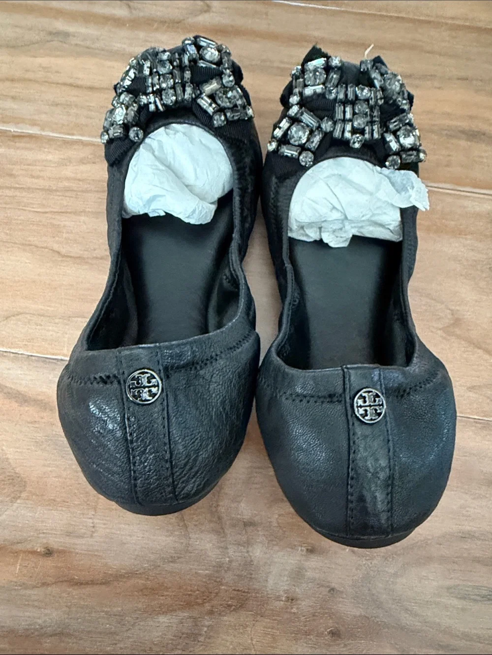 Tory Burch Azalea Ballet Flats Jeweled Bow. Size 6